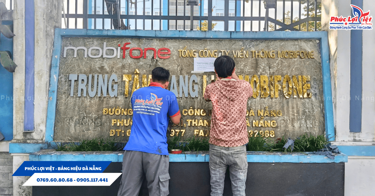 thi-cong-bang-hieu